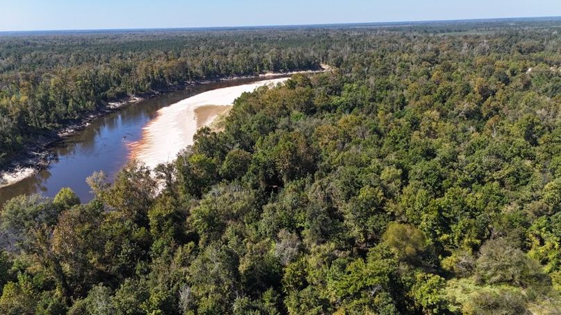 dji_fly_20251015_010952_0067_1760476833899_photo