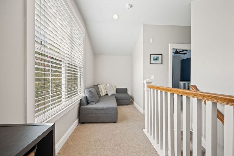 31-web-or-mls-Barclay Media Co_-20