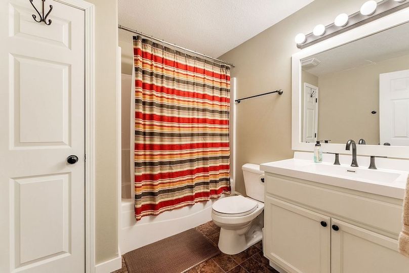 23-web-or-mls-194 Northbay Dr-107