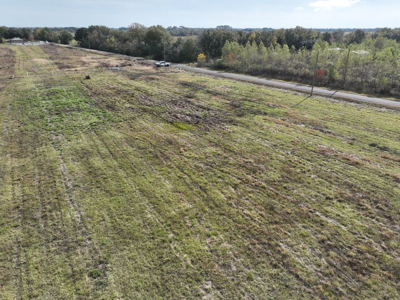 dji_fly_20231203_113600_535_1701631166093_photo