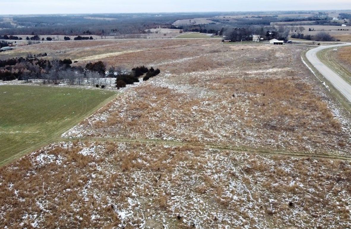 1E4C5D10-5F56-4404-9DB3-91A0D5885CE9_1_201_a