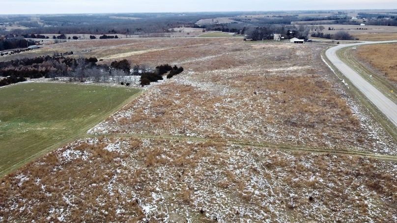 1E4C5D10-5F56-4404-9DB3-91A0D5885CE9_1_201_a