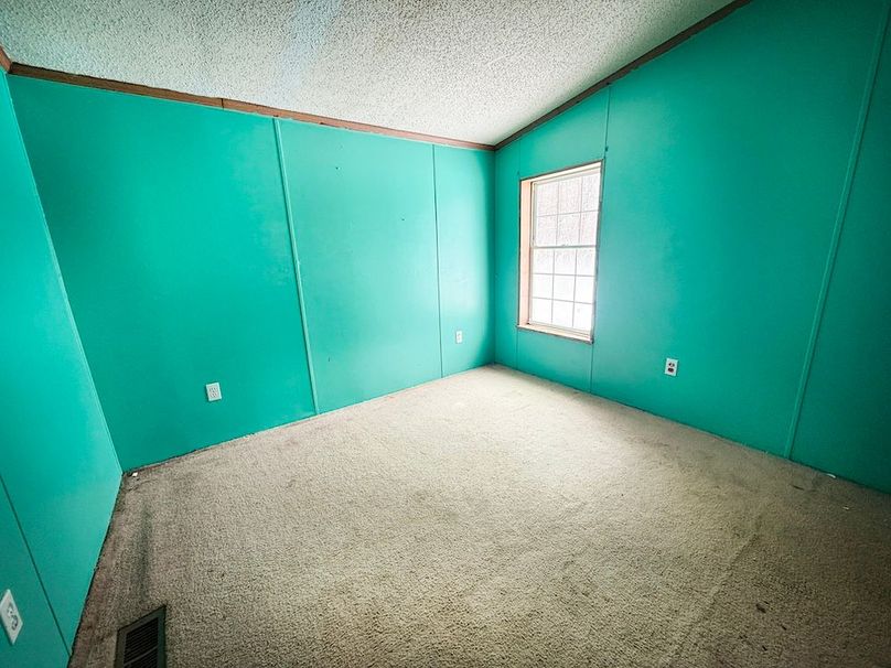 Jefferson_NY_1.04_Community_Ba nk_Photos_10