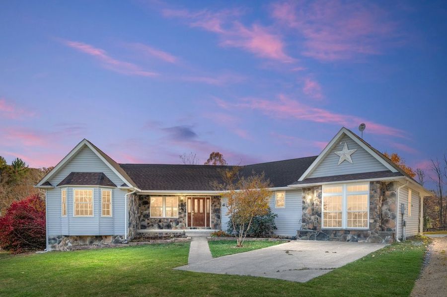 01-Twilight BY1A1943_1525 Hollow Rd - Absolute Altitude - 11 - 2024 - 36