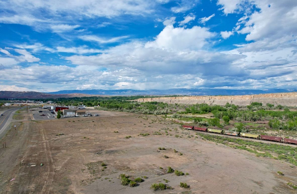 53B5606B-2CD1-494E-82FA-08F1E72EF356_1_105_c