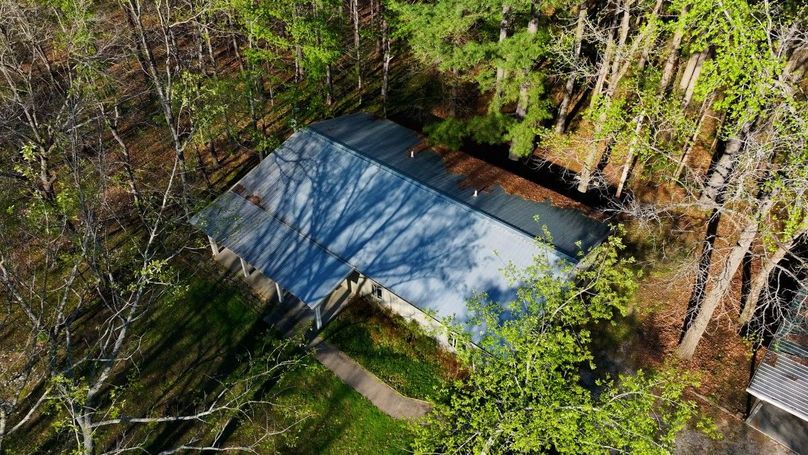 WILLIAMSON, IL 65.00_03_41_10.Still022