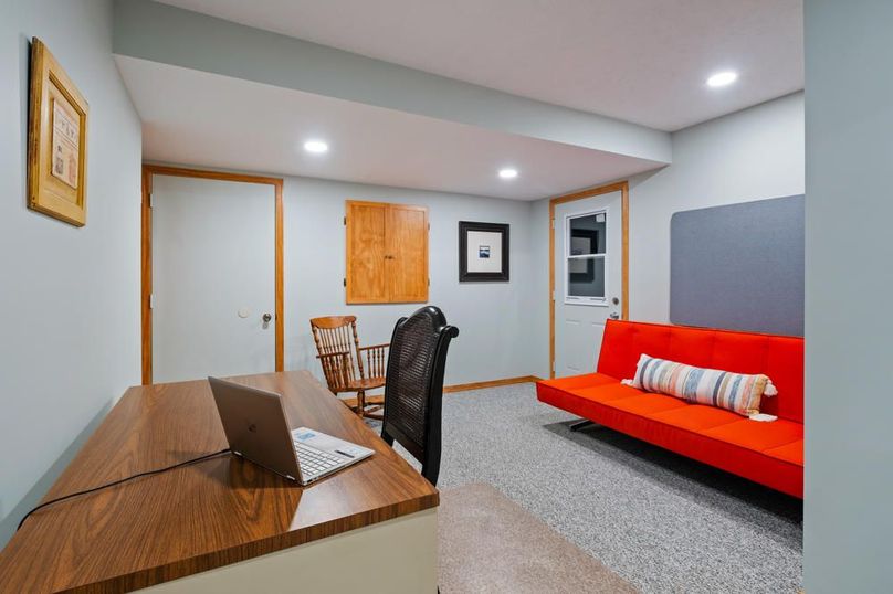 95 Apartment Flex Space