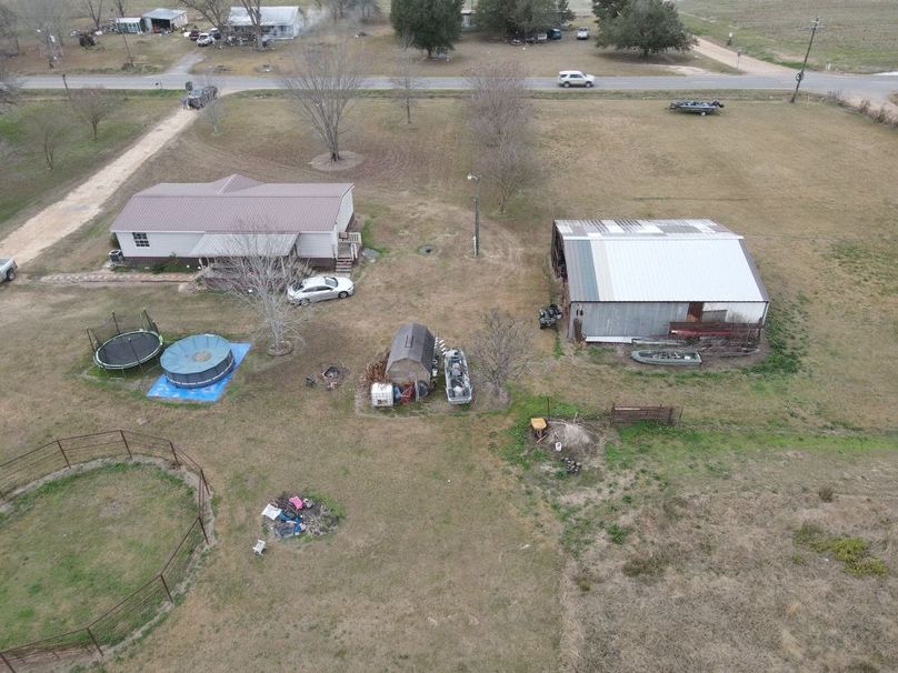 dji_fly_20251227_153932_768_1766872710925_photo