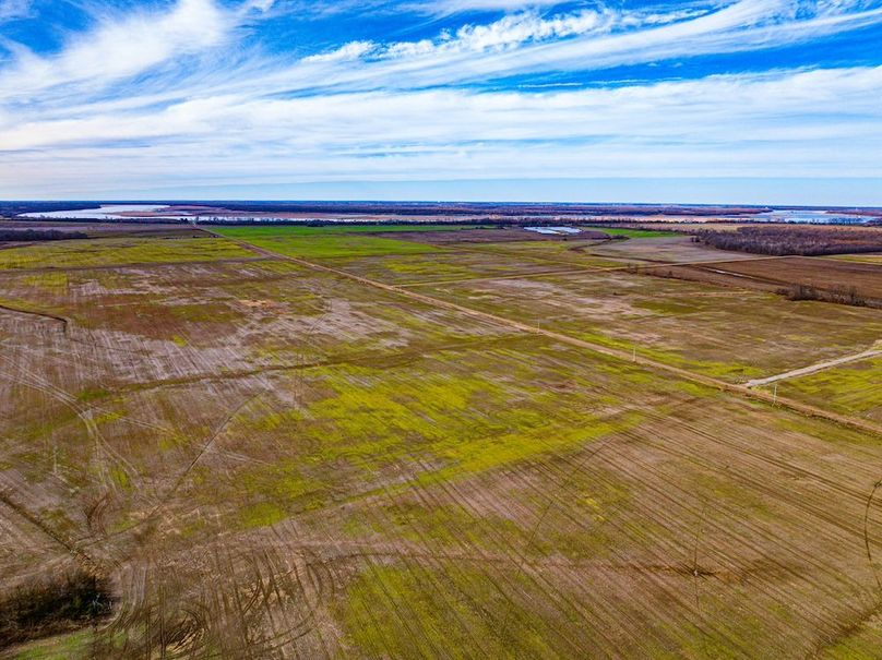 Copy of Lake 381.37-26