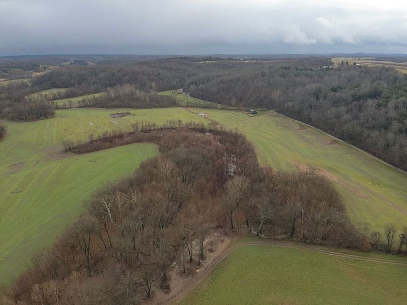 10-DJI_20251210161050_0024_W