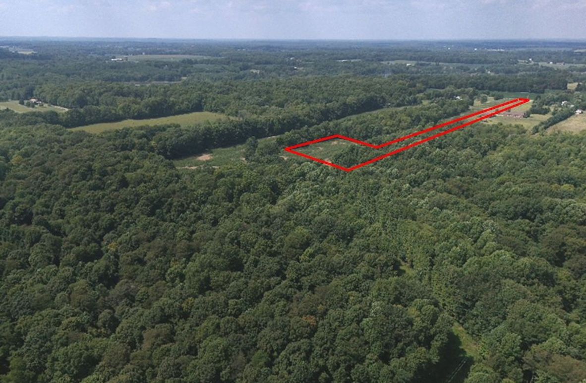 FROM SE FACING NW LINES