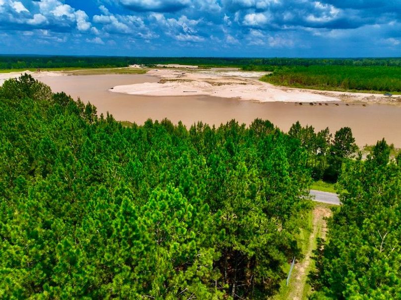 C657722E-86BB-4E28-8870-8003DCDC3841_1_105_c