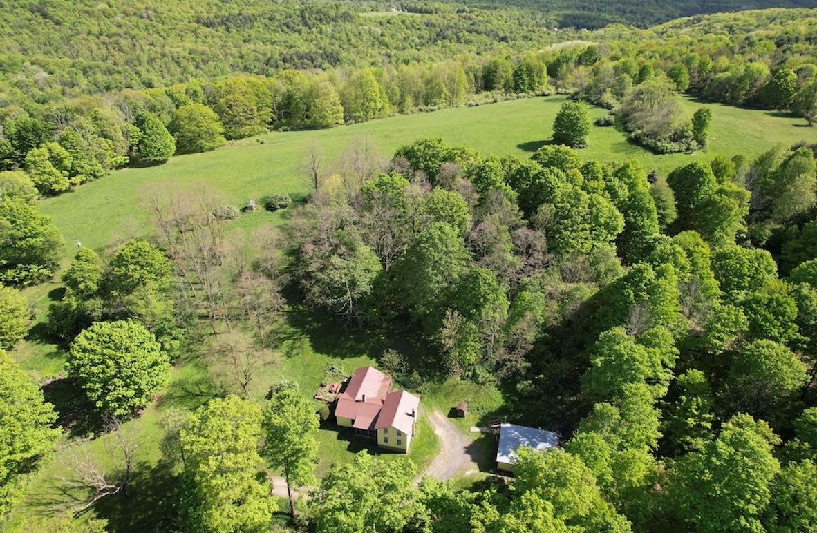 Chemung_116.3_Stamm Photo 1