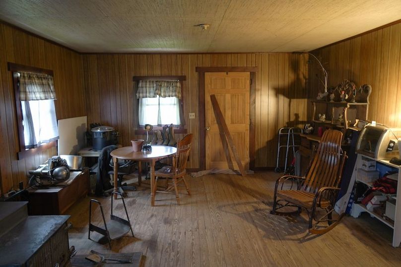 Bedford,121,Beegle-05