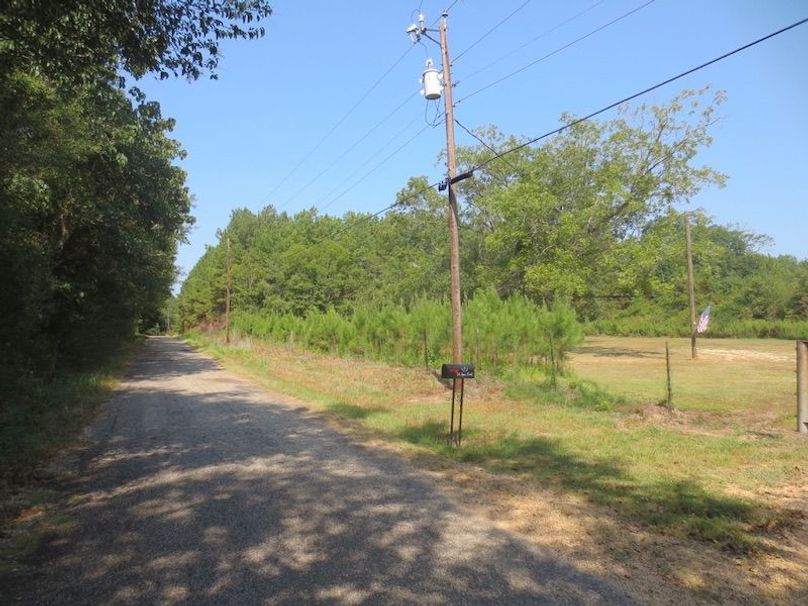 13FB6CFD-1A88-4BF5-B53D-890E39DFFECB_1_105_c