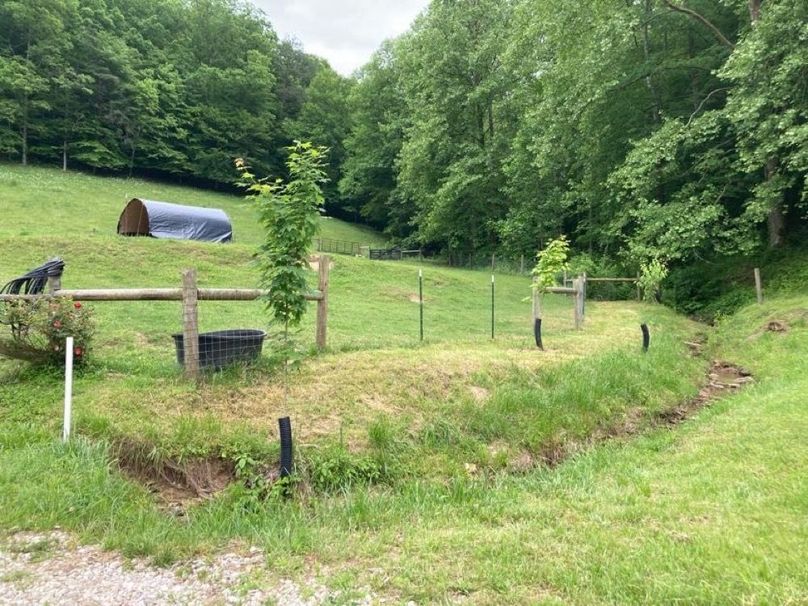 056 back lot behind the barn