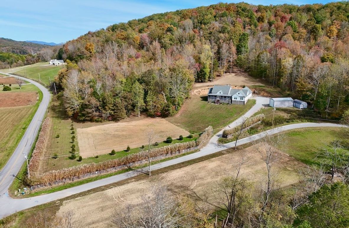 DJI_20251024132326_0084_D