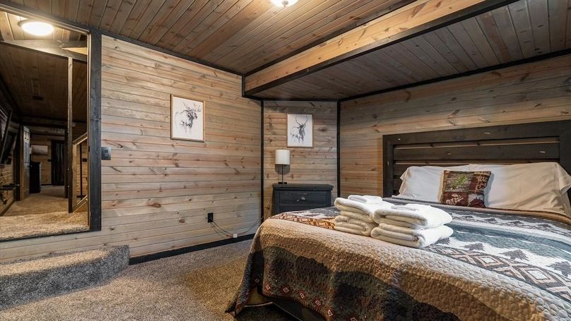 28-zj 21801 Sterling Rd073