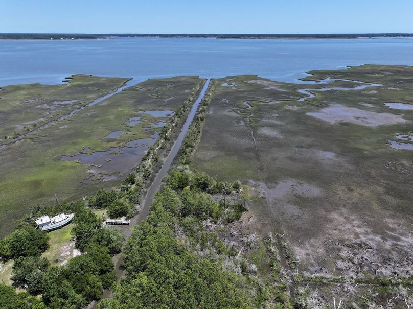 dji_fly_20250524_122902_0006_1748110246324_photo
