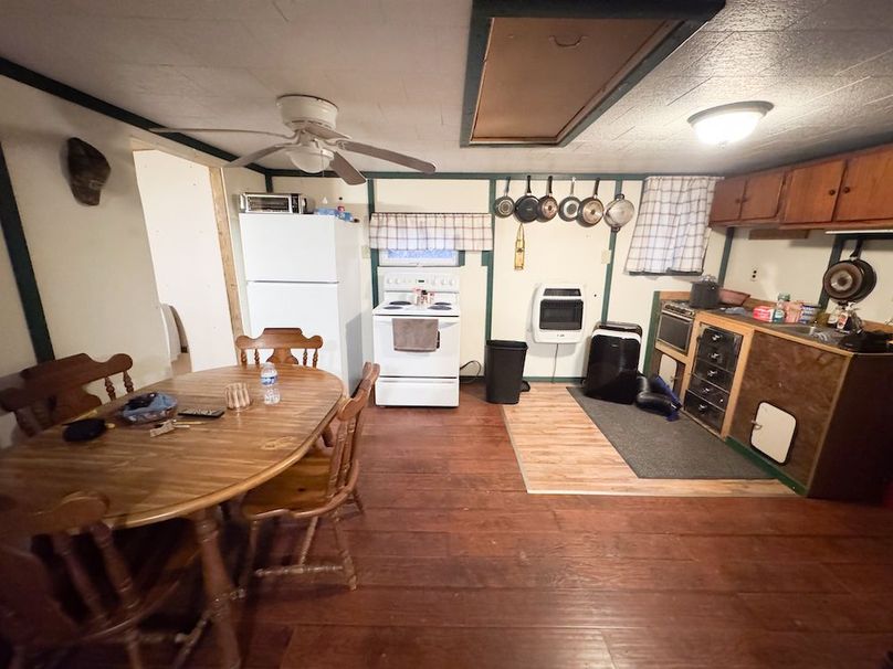 Ritchie, WV 14.081 AC Currey-08