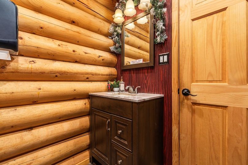 25-2E7A6008_43301 Spinks Ferry Rd - Absolute Altitude -12 - 2025 - 03