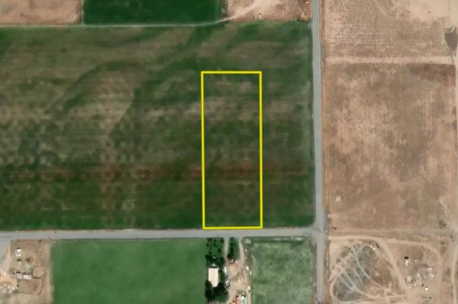 Lot 5 Overhead