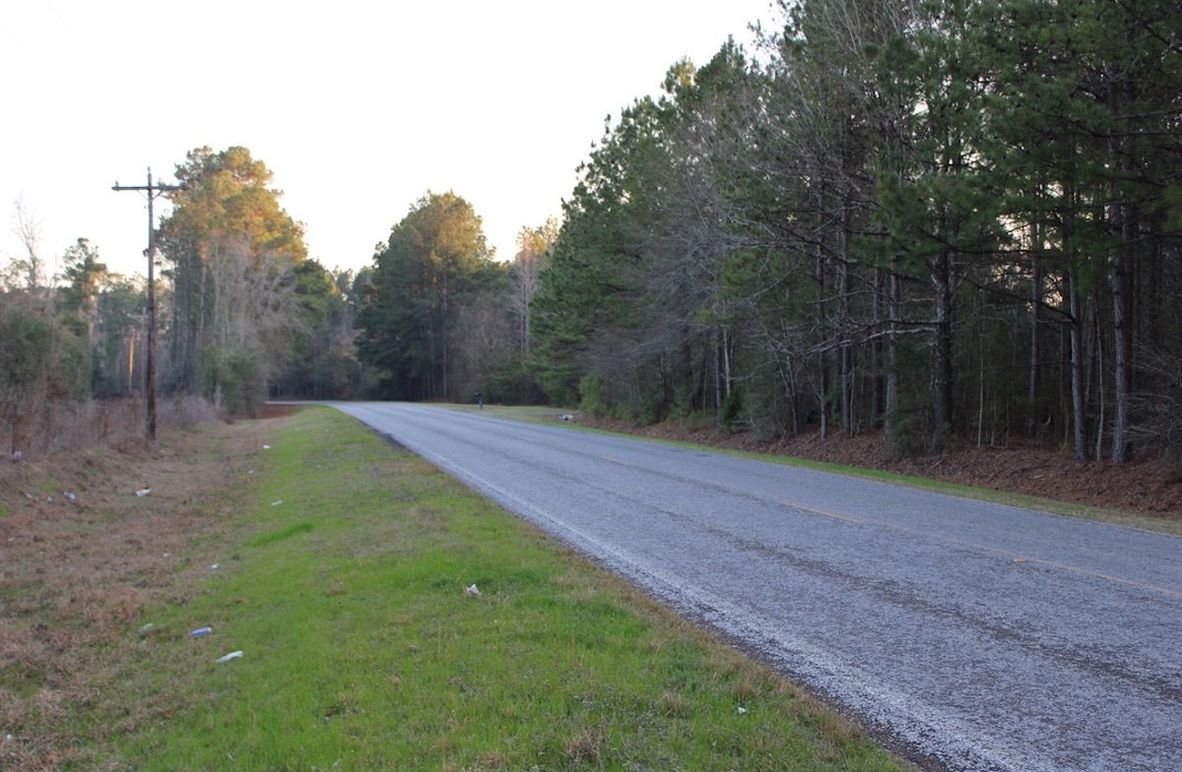 4DFCB2BC-5274-440A-B687-630C9B5F7539_1_105_c