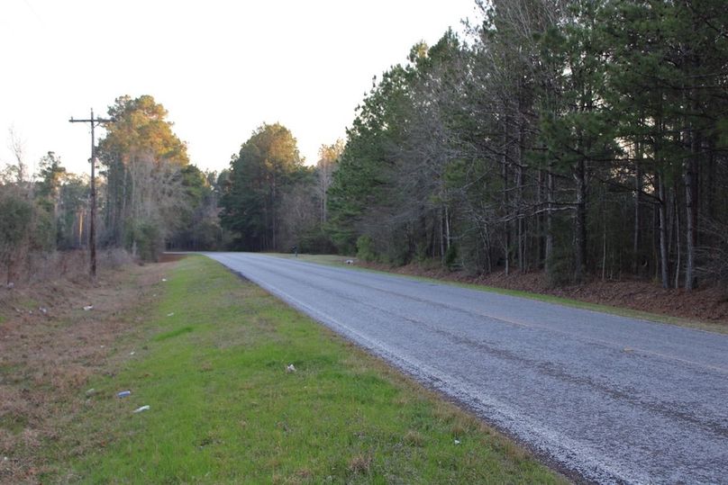 4DFCB2BC-5274-440A-B687-630C9B5F7539_1_105_c