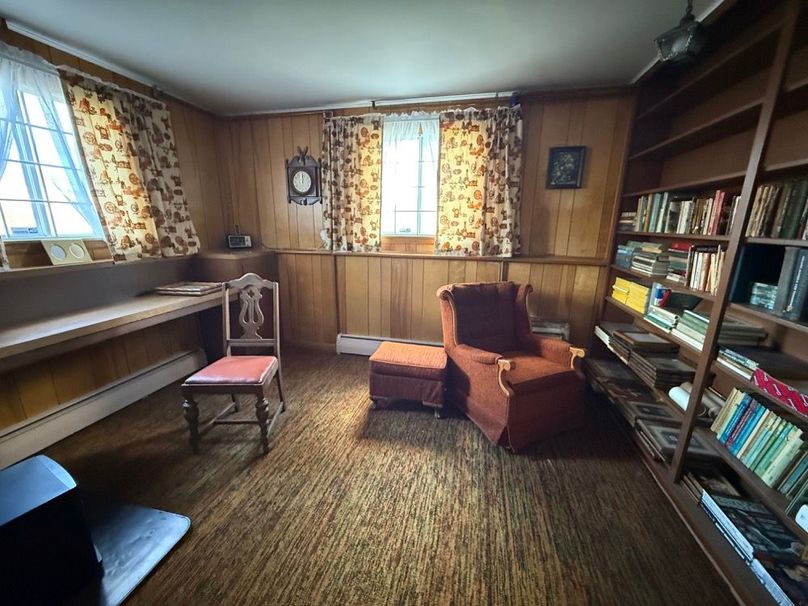 042 bedroom #4_ office in back right of basement