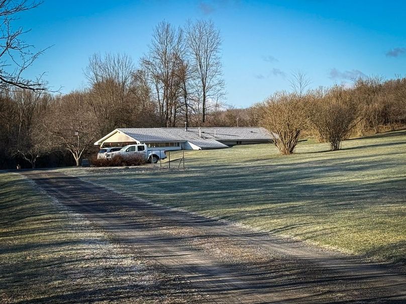 Cayuga 32 Stoyell Photos 9