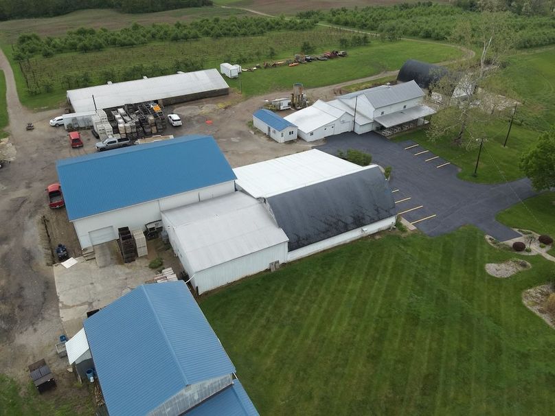DJI_20260428101020_0003_W