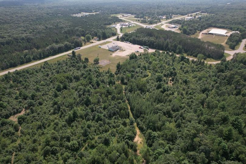 dji_fly_20250805_150804_217_1754424602012_photo