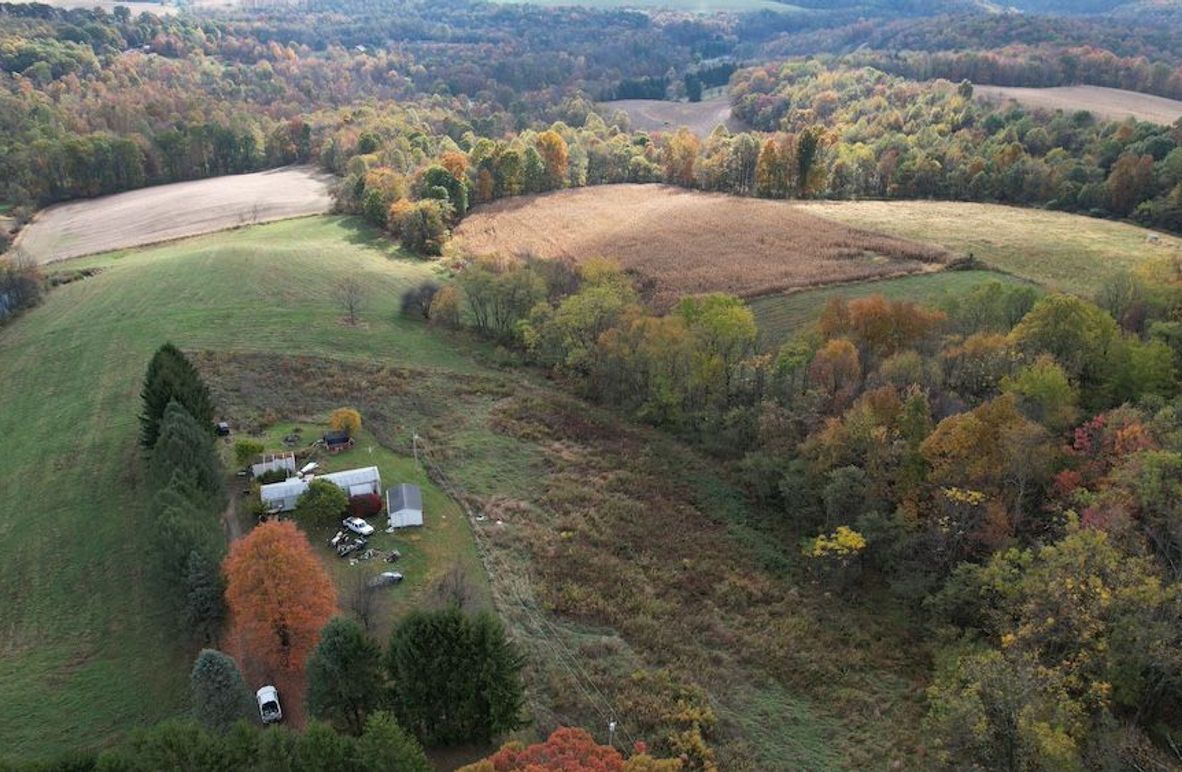 dji_fly_20251024_104136_842_1761317532473_photo