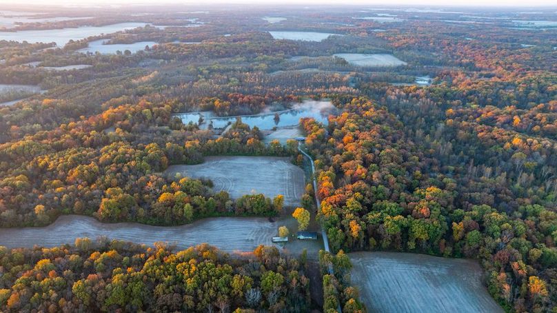 DJI_20251105175623_0004_D