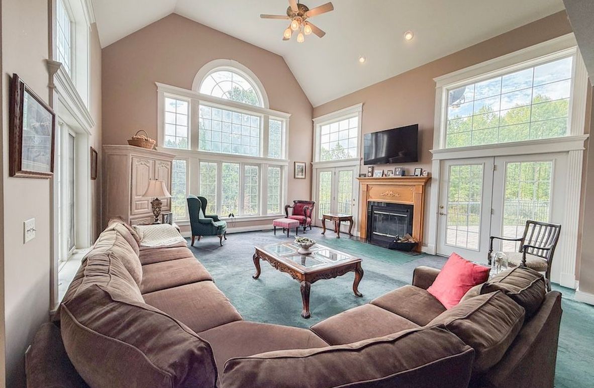 Ontario_9.680_Hardy_Photos_5