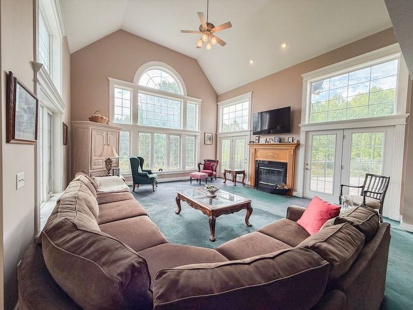 Ontario_9.680_Hardy_Photos_5