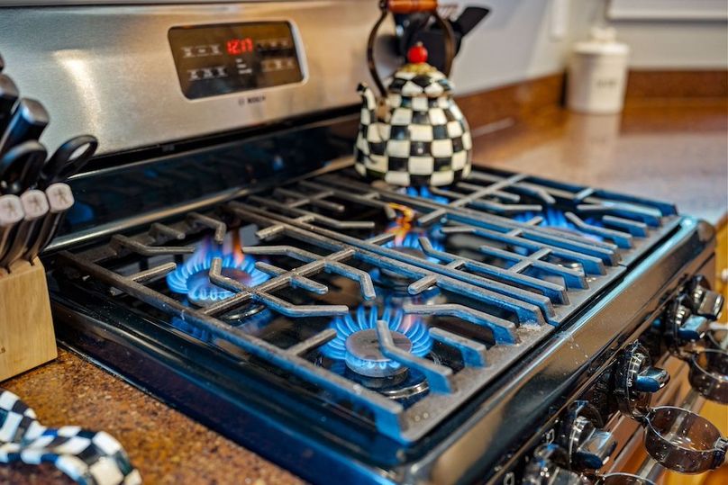 22-web-or-mls-Barclay Media Co_-27