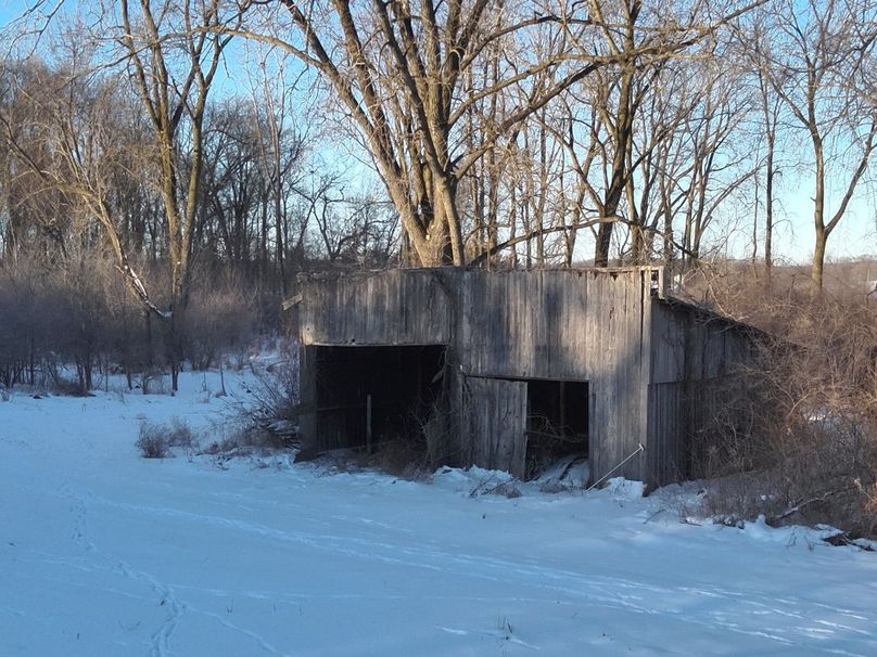 1.4.Copy of Tract 6 Shed end of pond #2 Large