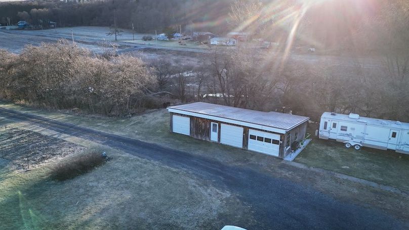 Cayuga 32 Stoyell Photos 8