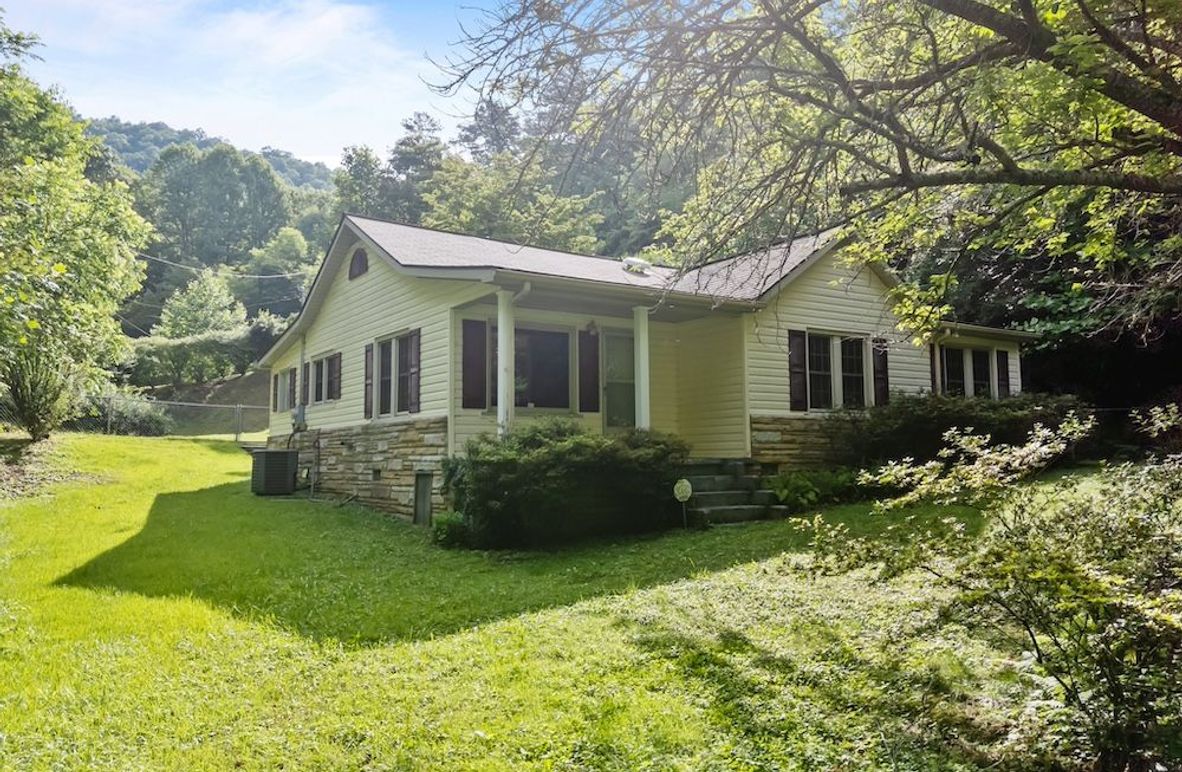 5-web-or-mls-58 Stillhouse Branch Rd 002