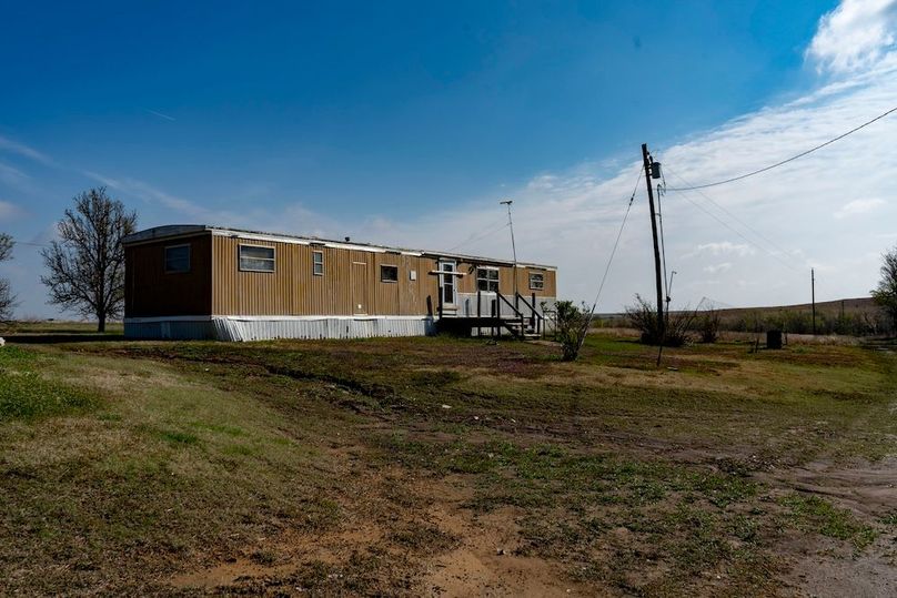 Saline Ks, 159_052