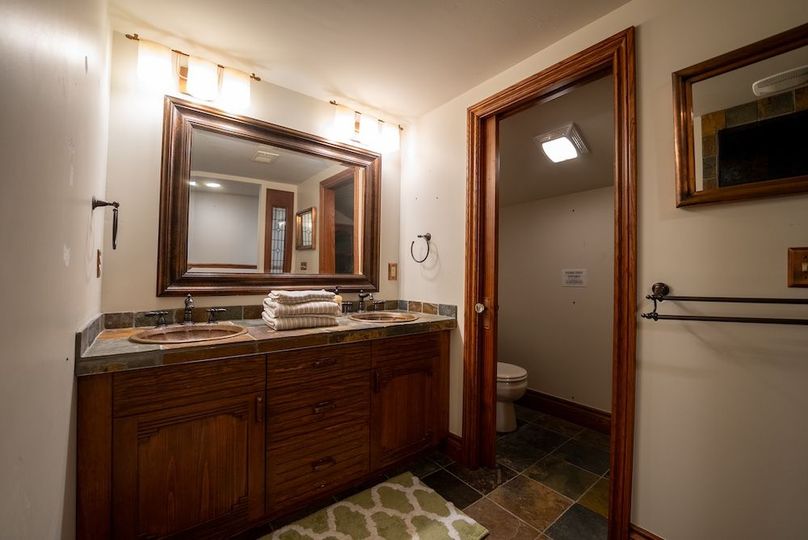 Lapeer MI 170 Featured_Pro Photo-4