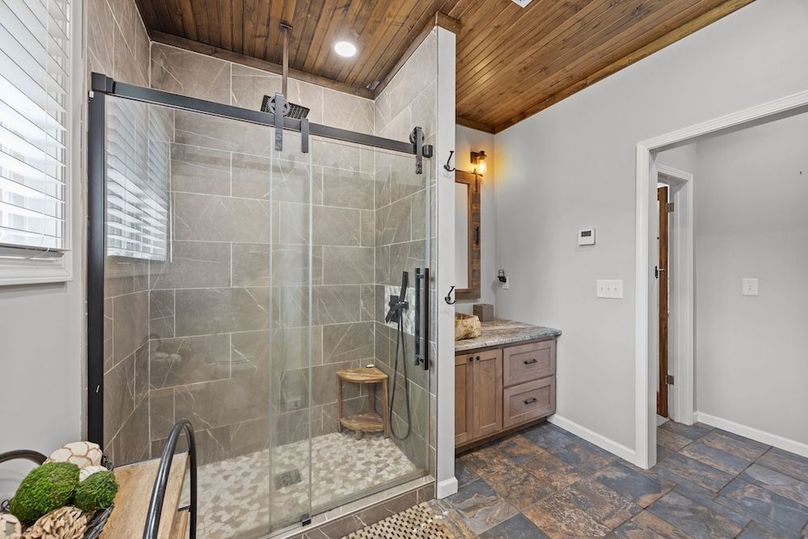 47-web-or-mls-4928 Yellow Creek Rd 076