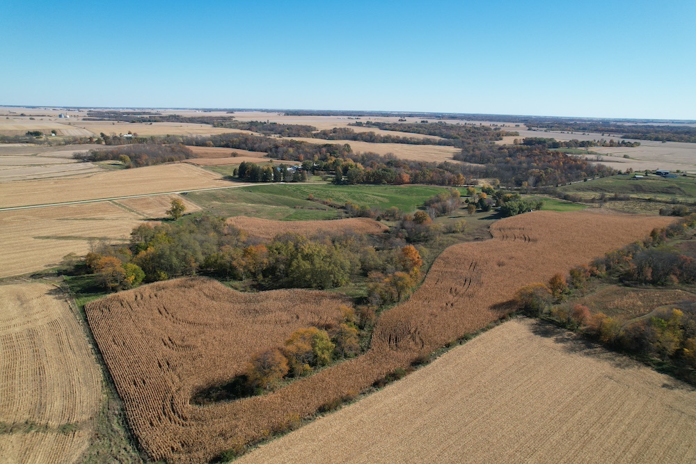 Land for Sale 2330 100th Street, Monmouth, IL 61462 33.91 acres