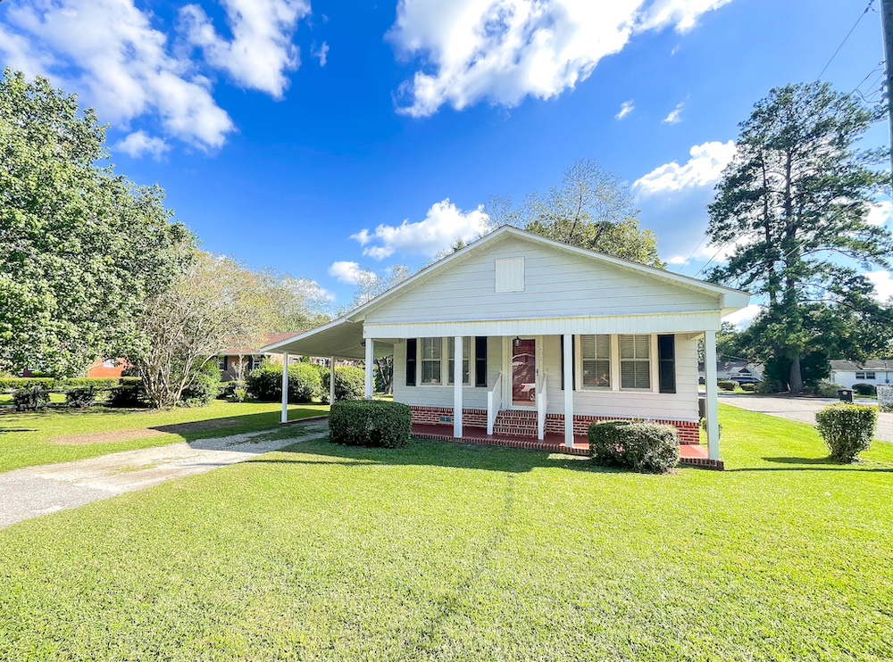 Land for Sale 202 Lewis St, Mullins, SC 29574 0.23 acres